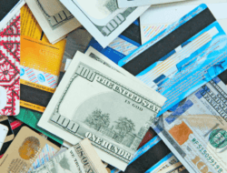Credit cards and money for travel budgeting